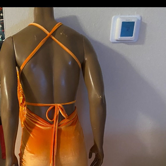 Custom prom dresses